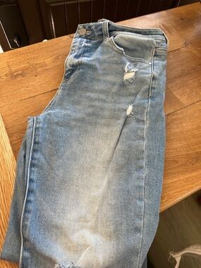 Classic Light Blue Straight Leg Distressed Women’s Jeans